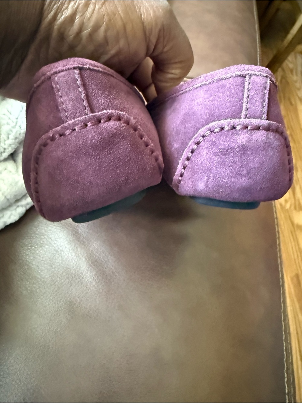 These are Michael Kors Fulton Moc suede flats - Picture 7 of 8